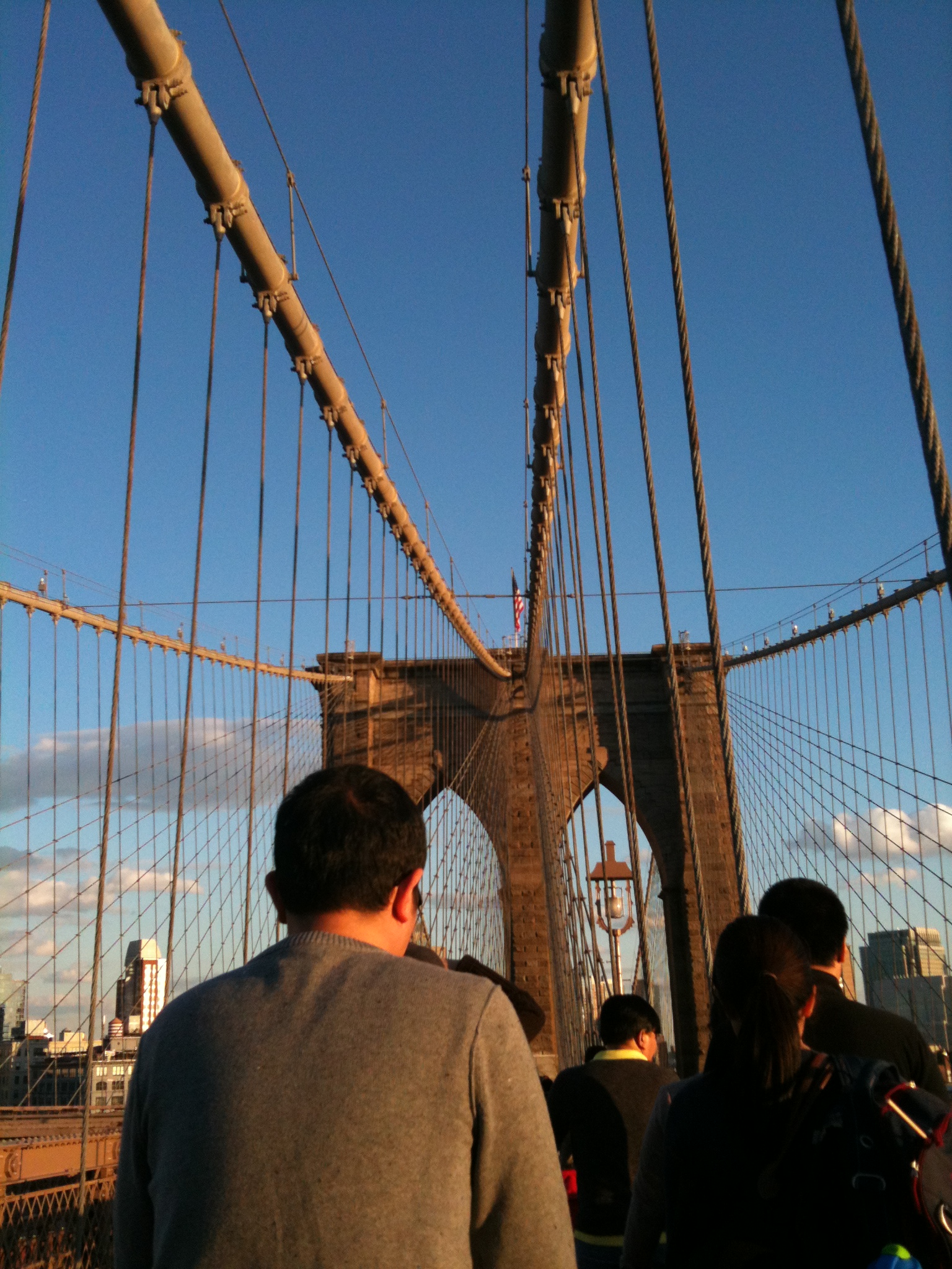 bridge crossing: brooklyn style